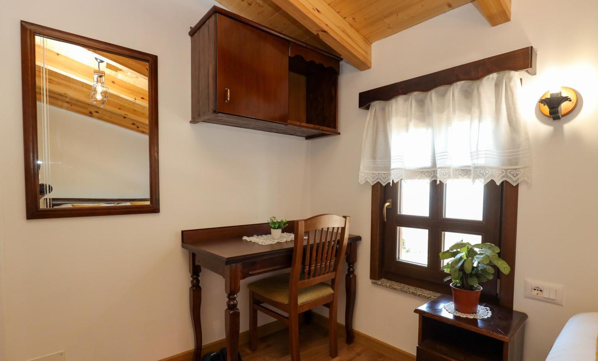 The House Of Dollma , Inside Kruja Castle Hotel Kamer foto